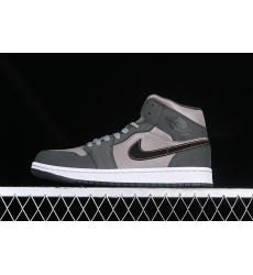 AIR JORDAN 1 MID FQ8338 017